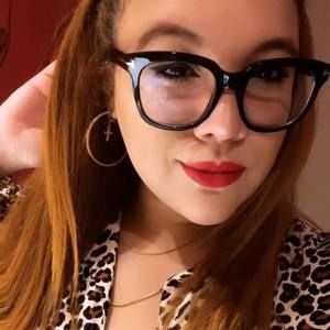 Meet your Posher, Liz